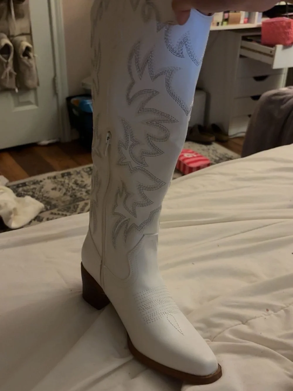 White Women's Western Knee-High Boots with Embroidered Detail